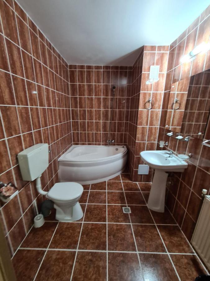 Mi Sian Mura Lugoj Exteriör bild